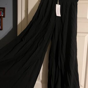 NEW🖤Women’s wide leg pants